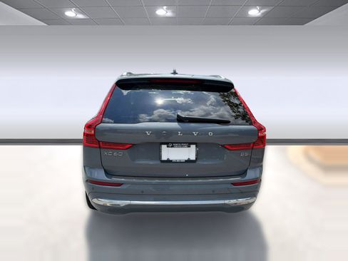 Certified 2023 Volvo XC60 B5 Plus w/ Protection Package Premier FWD image 10