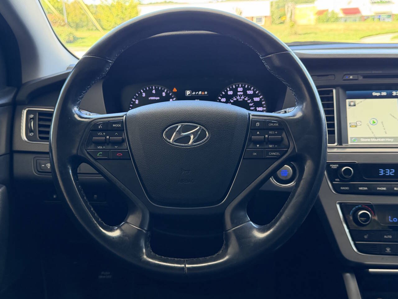 Used 2015 Hyundai Sonata Sport w/ Option Group 04 FWD image 12