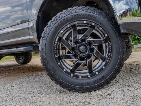 Used 2018 Ford F150 XLT RWD image 13