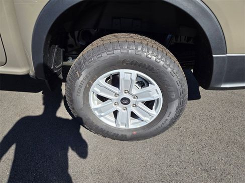 New 2025 Ford Ranger XL image 9