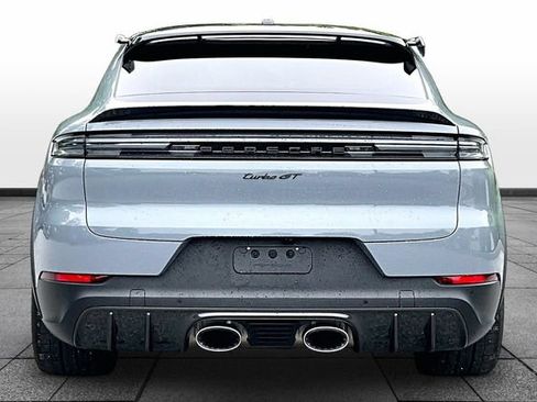 Used 2024 Porsche Cayenne Turbo GT AWD/4WD image 8