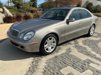 Used 2003 Mercedes-Benz E 500 Sedan video 1