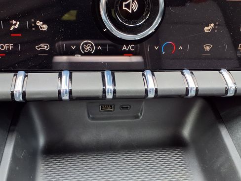 New 2026 GMC Terrain Elevation w/ Black Edition FWD image 5