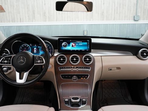 Used 2021 Mercedes-Benz C 300 4MATIC Sedan image 17