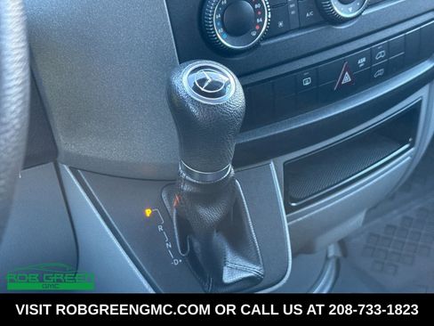 Used 2016 Mercedes-Benz Sprinter 2500 image 22