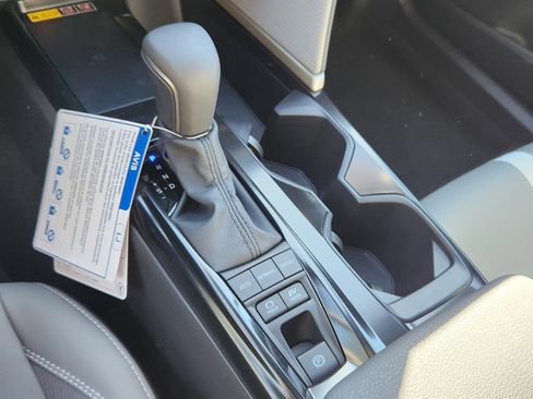 New 2025 Toyota Camry SE image 12