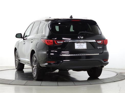 Used 2019 INFINITI QX60 Luxe w/ Essential Package image 5