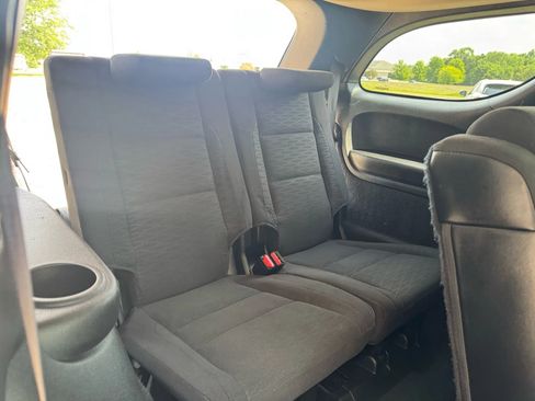 Used 2019 Dodge Durango SXT image 17