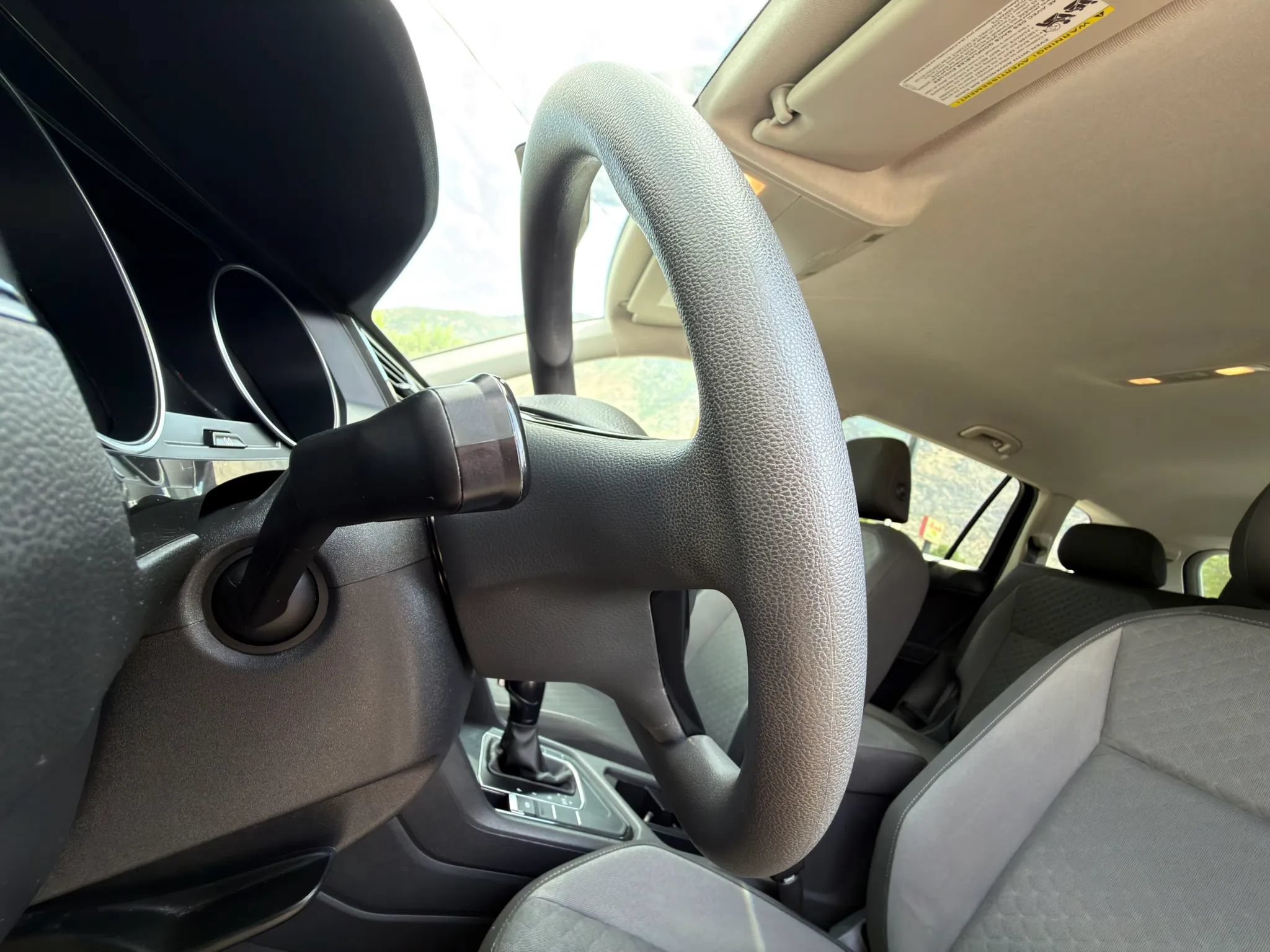 Used 2019 Volkswagen Tiguan S w/ Driver Assistance Package FWD image 40