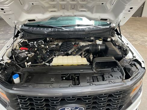 Used 2024 Ford F150 STX AWD/4WD image 29