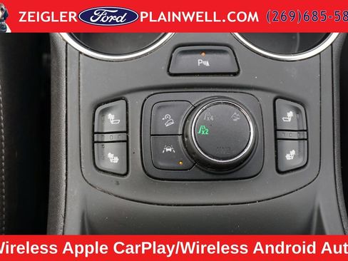 Used 2022 GMC Terrain SLT w/ Tech Package AWD/4WD image 25