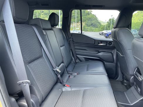 Used 2024 Toyota Land Cruiser image 23