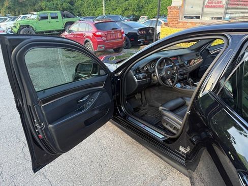 Used 2015 BMW 550i Sedan RWD image 10