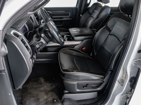 Used 2024 RAM 3500 Laramie w/ Night Edition image 29