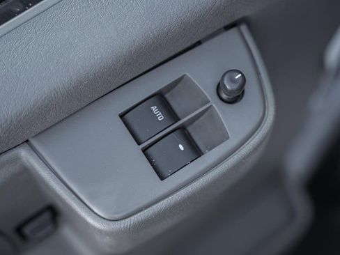 Used 2024 GMC Savana 2500 w/ Driver Convenience Package image 39