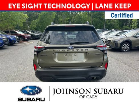 Used 2025 Subaru Forester Premium w/ Convenience Package #1 AWD/4WD image 4
