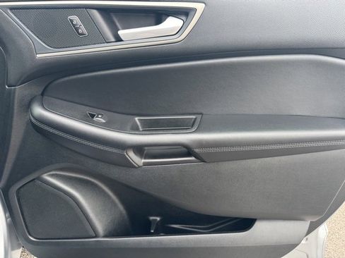 Used 2024 Ford Edge SEL w/ Convenience Package image 36