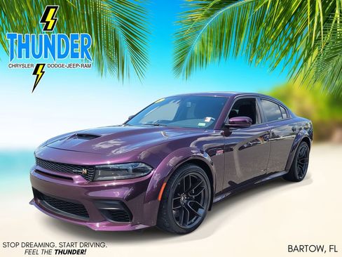 Used 2022 Dodge Charger Scat Pack RWD image 2