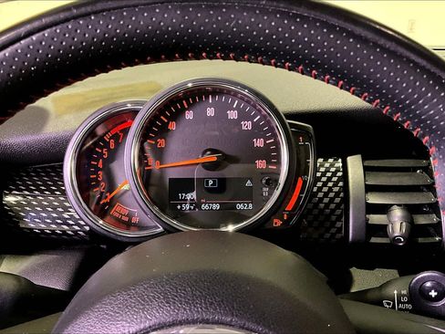 Used 2019 MINI Cooper S image 12