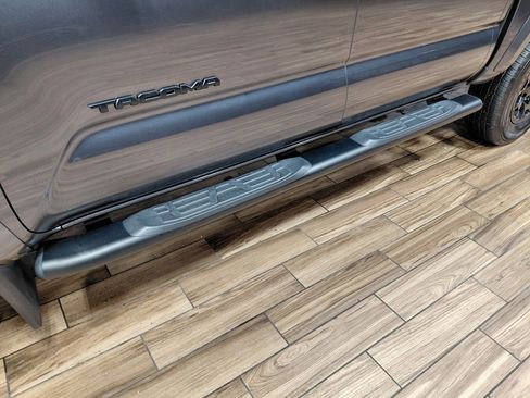 Used 2021 Toyota Tacoma SR5 image 5