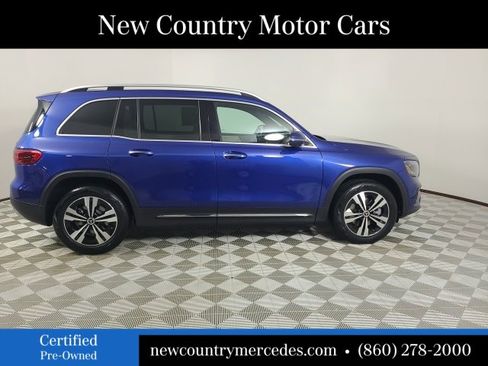 Certified 2025 Mercedes-Benz GLB 250 4MATIC image 7