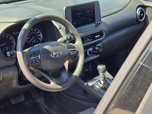 Certified 2022 Hyundai Kona SE AWD/4WD image 30