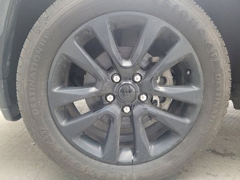 Used 2020 Jeep Grand Cherokee Altitude image 31