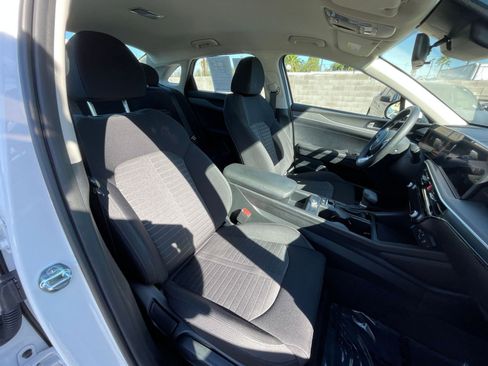 Used 2025 Kia K5 LXS image 35