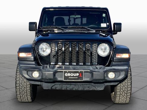 Used 2020 Jeep Gladiator Sport w/ Quick Order Package 24S AWD/4WD image 4