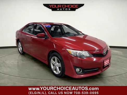 Used 2013 Toyota Camry SE w/ Convenience Pkg image 10