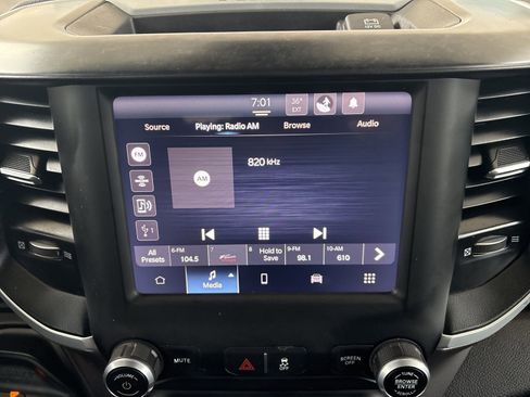 Used 2024 RAM 3500 Big Horn image 15