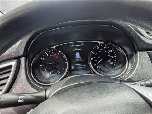 Used 2015 Nissan Rogue S AWD/4WD image 17