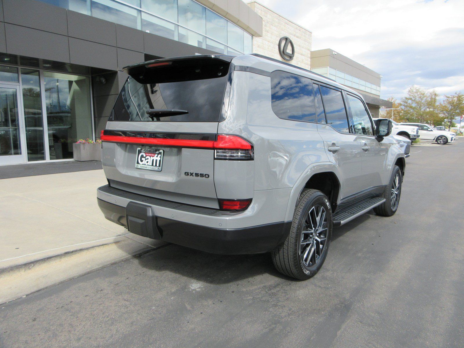 Used 2026 Lexus GX 550 w/ Cold Area Package AWD/4WD image 9