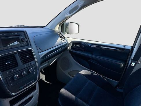 Used 2014 Dodge Grand Caravan American Value Package image 18