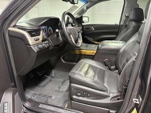 Used 2017 GMC Yukon XL Denali w/ Open Road Package AWD/4WD image 11