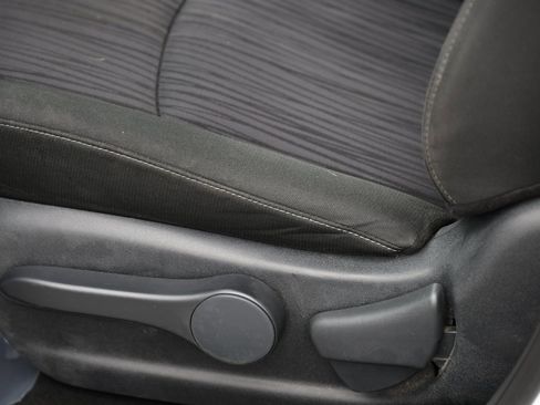 Used 2019 Nissan Sentra SV image 12