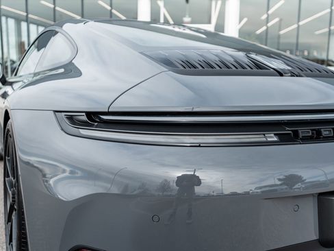 Used 2026 Porsche 911 Carrera GTS image 10