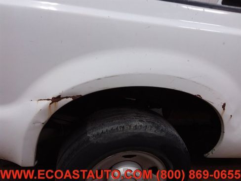 Used 2010 Ford F250 XL image 18