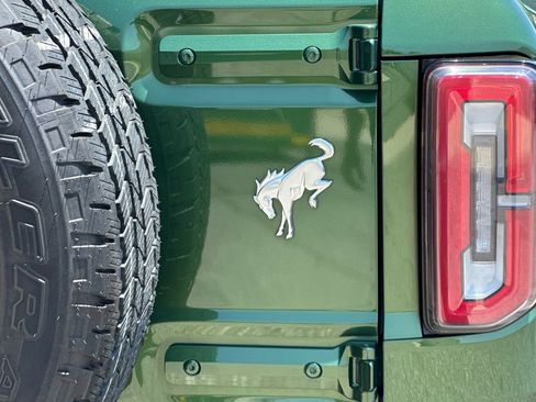 Used 2025 Ford Bronco Outer Banks AWD/4WD image 27