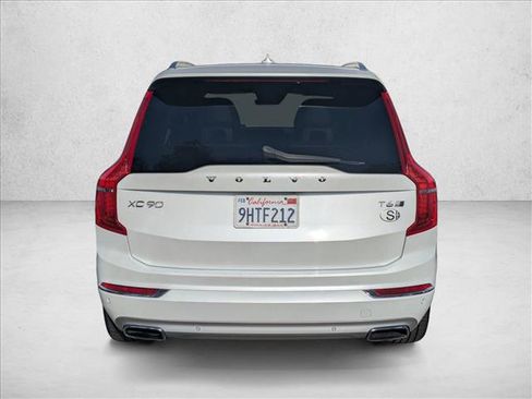 Used 2017 Volvo XC90 T6 Inscription w/ Vision Package image 7