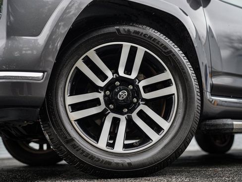 Used 2016 Toyota 4Runner Limited image 19