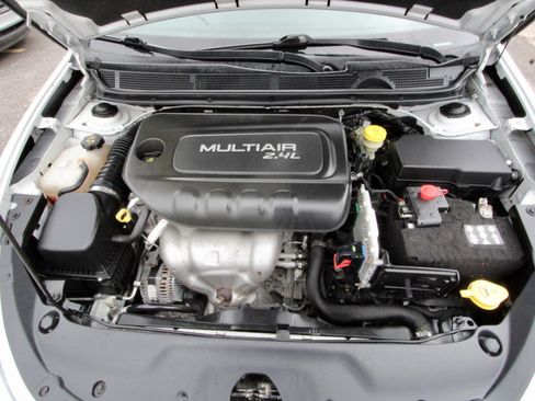 Used 2015 Dodge Dart SXT w/ Cold Weather Group image 11