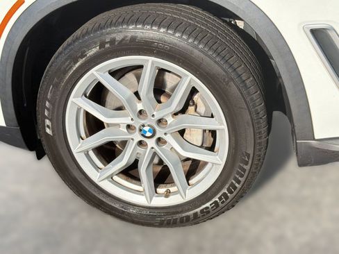 Used 2023 BMW X5 xDrive40i AWD/4WD image 12