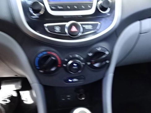 Used 2014 Hyundai Accent GLS w/ Option Group 2 image 33