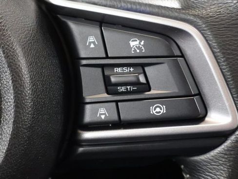 Used 2025 Subaru Outback Premium AWD/4WD image 20