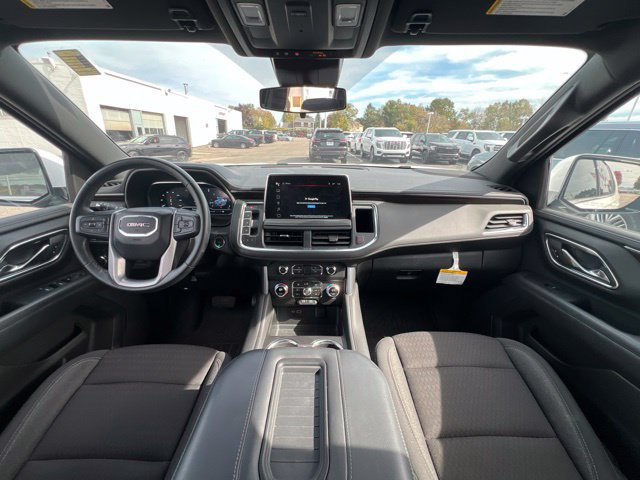 Used 2023 GMC Yukon SLE w/ Max Trailering Package AWD/4WD image 15
