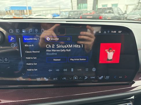 New 2026 Chevrolet Traverse RS image 21