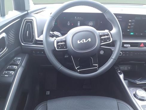 New 2025 Kia Sorento EX image 5