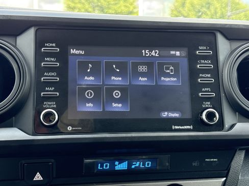 Used 2023 Toyota Tacoma SR AWD/4WD image 21