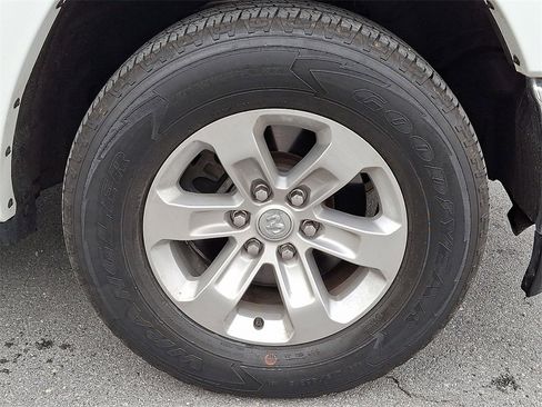 Used 2022 RAM 1500 Laramie image 11